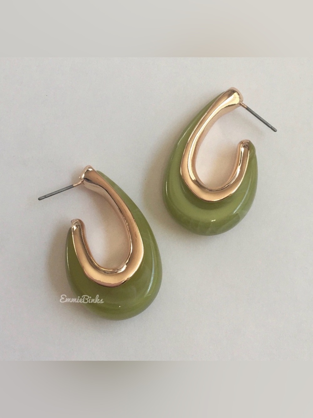 ✨3for$38mixMatch New Anthropologie Olive Tone Resin Tear Drop Earrings